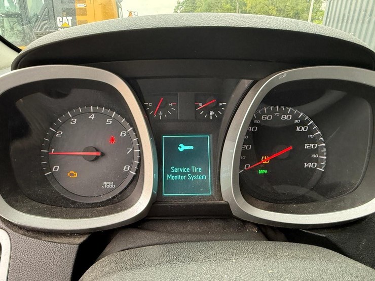 2013-chevrolet-equinox-image-29