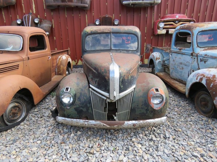 1940/1-ford-1/2-ton-pickup-image-2