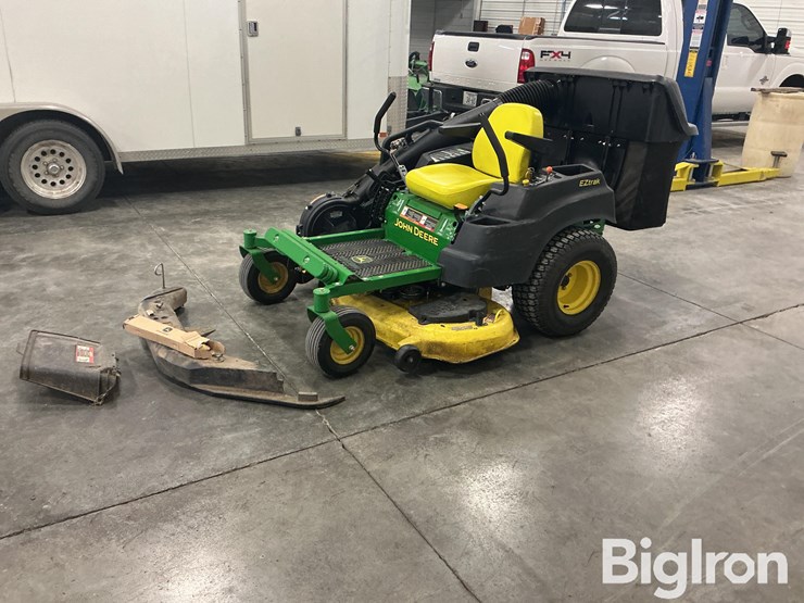 2012-john-deere-z445-image-1