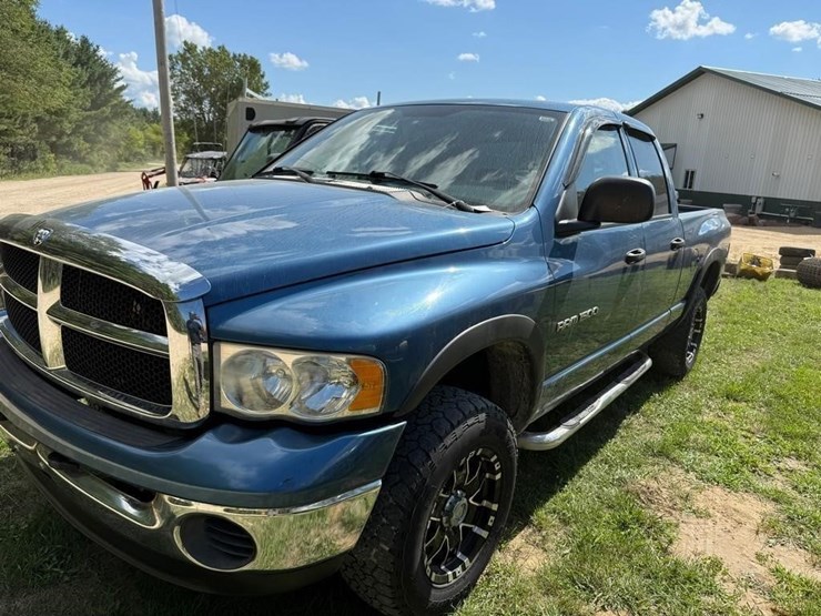 2005-dodge-ram-1500-image-1