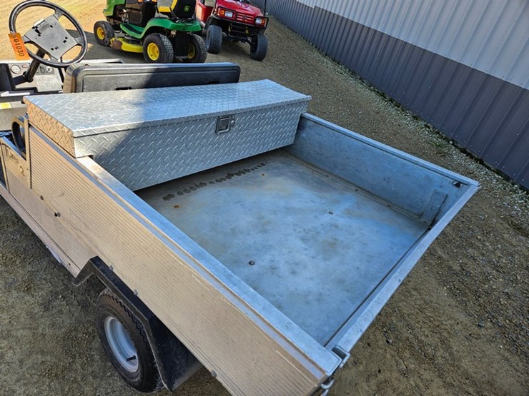 club-car-turf-2-image-17