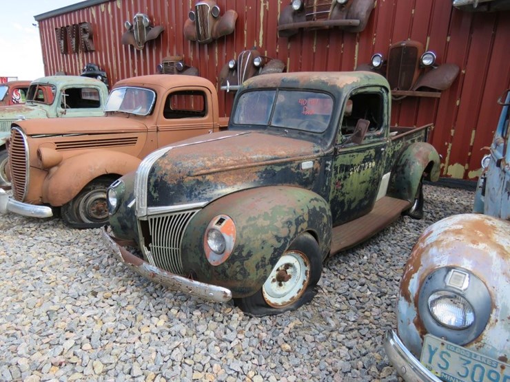 1940/1-ford-1/2-ton-pickup-image-3