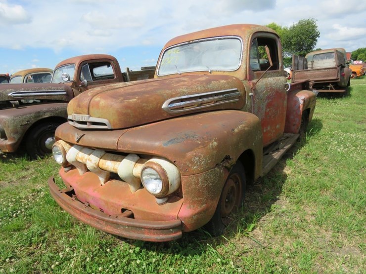 1951-ford-f1-image-3