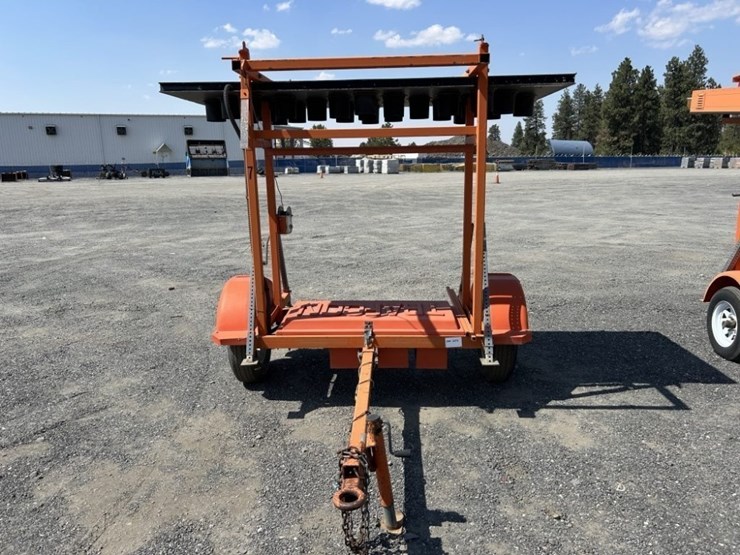 2000-trafcon-tc1-25s-towable-arrow-board-image-8