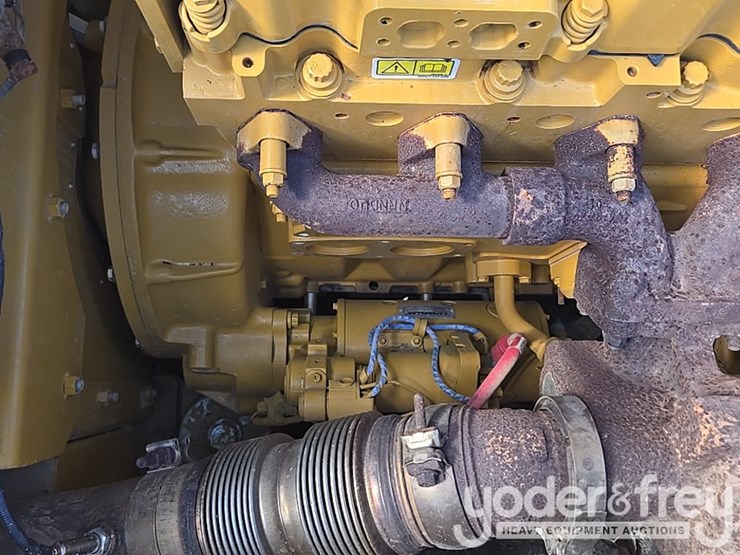 2019-caterpillar-336-image-57