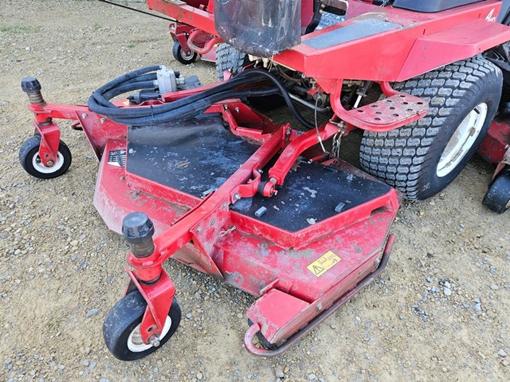 toro-groundsmaster-4000d-image-9