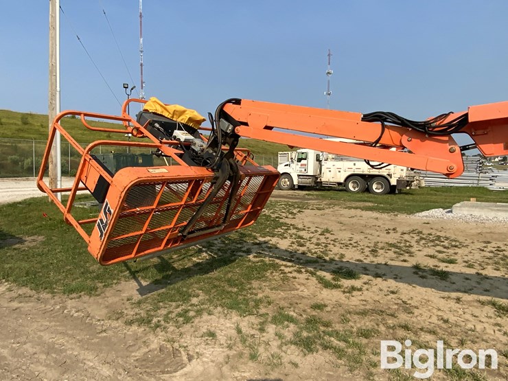 2003-jlg-860sj-image-9