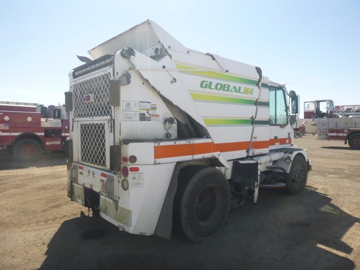 2013-global-m4-sweeper-image-3