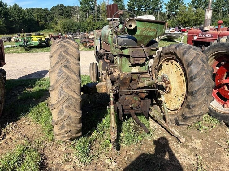 john-deere-530-image-6