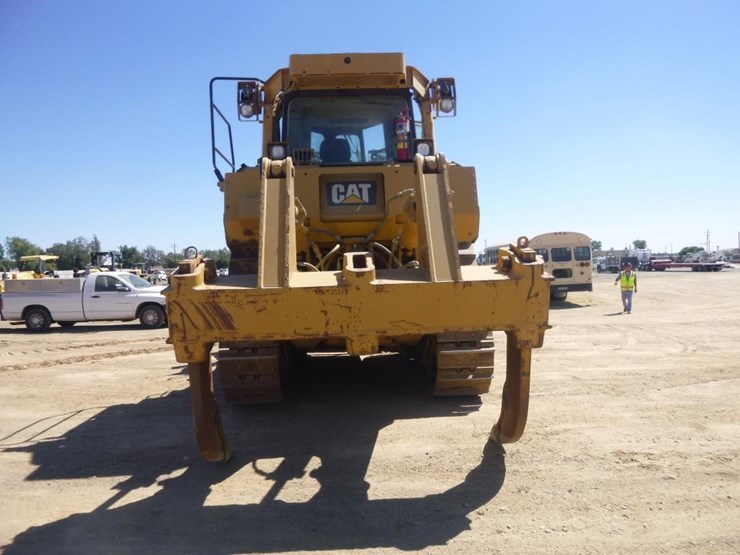 2012-caterpillar-d8t-image-35