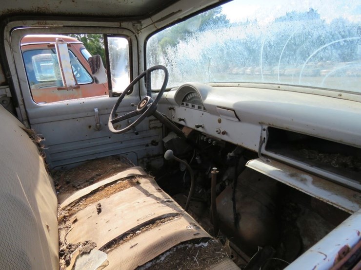 1956-ford-f600-image-6