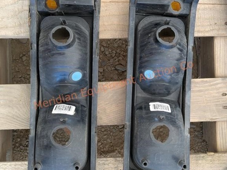 2--sets-of-chevrolet-cat-eye-headlights-image-6