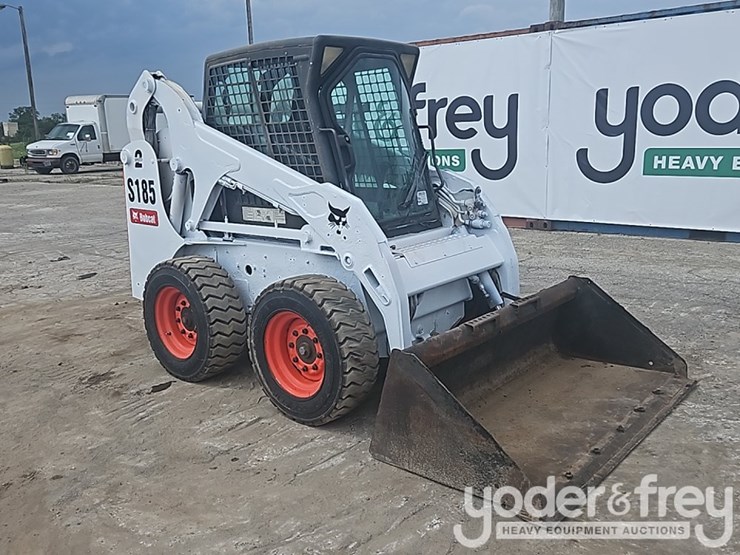 2011-bobcat-s185-image-8