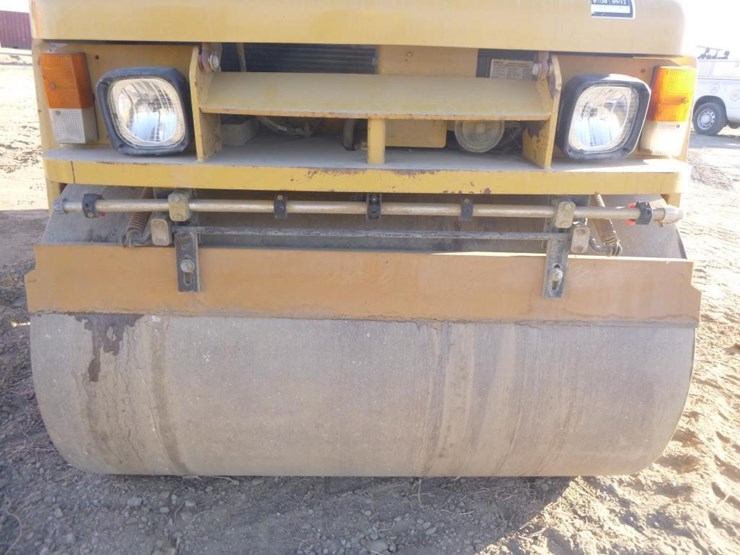 2008-caterpillar-cb34-image-23
