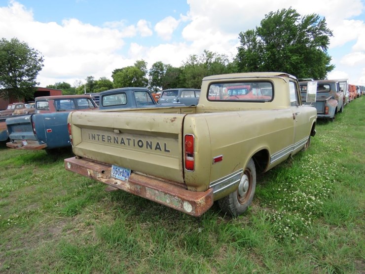 1969-international-1100-image-4