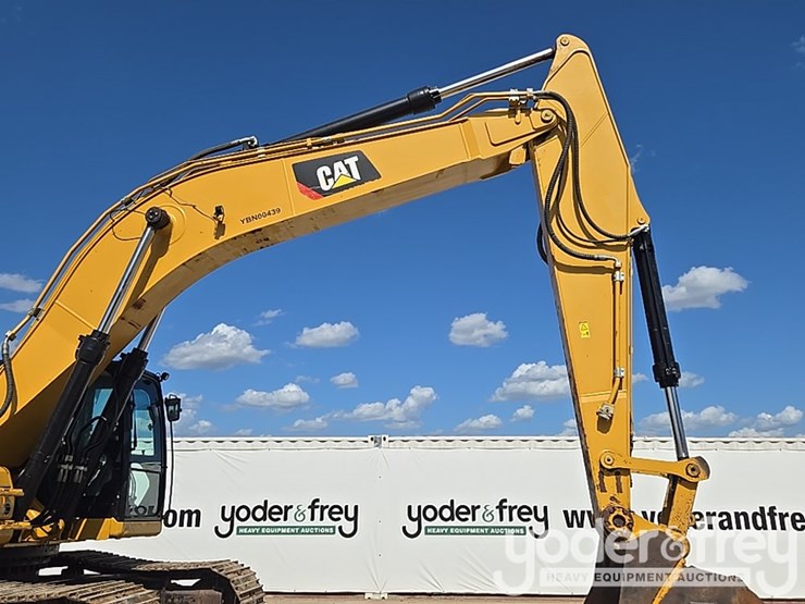 2019-caterpillar-336-image-27