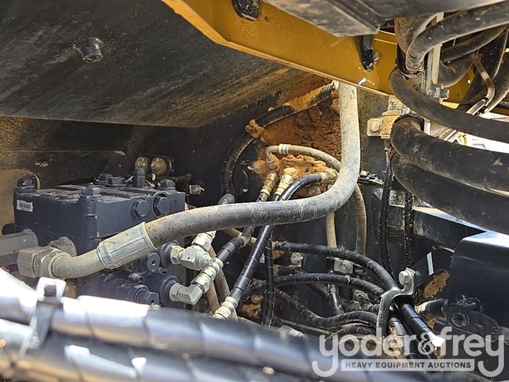 2024-komatsu-wa320-8-image-35