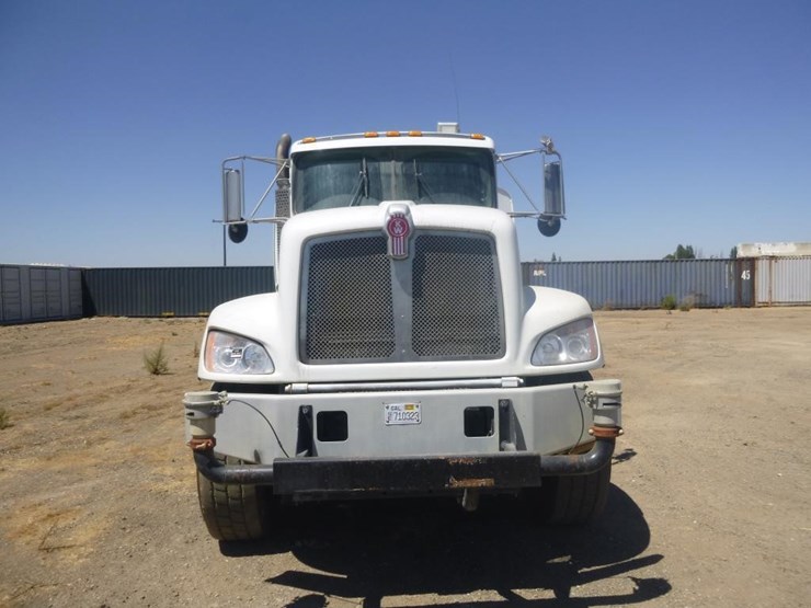 2011-kenworth-t400-image-25