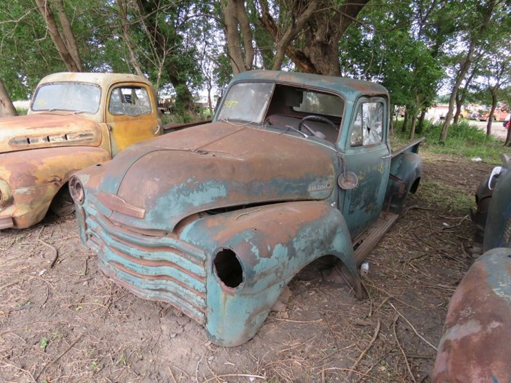 chevrolet-3100-image-2