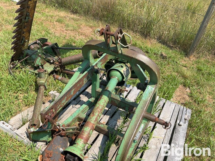 john-deere-350-image-10