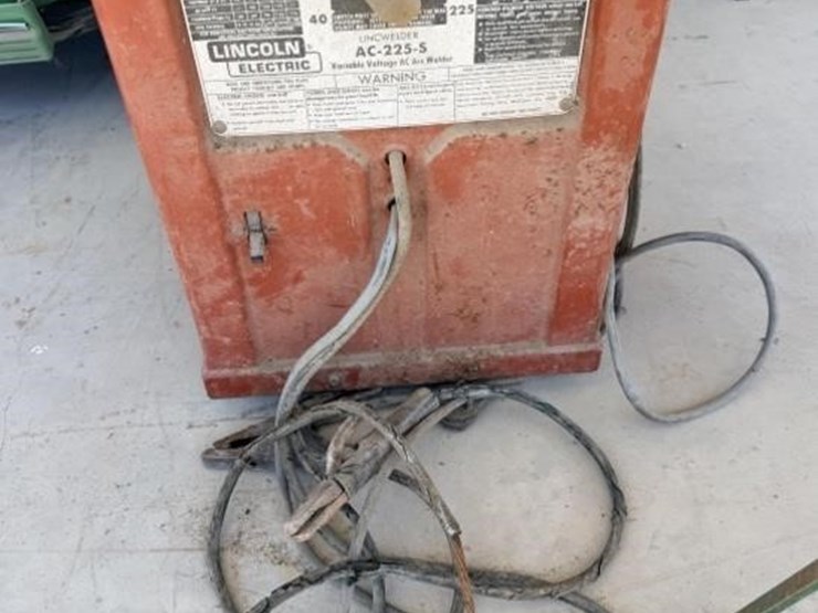 sl---eelectric-linccol-welder-image-1