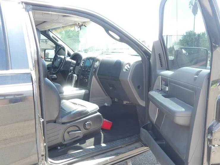 2005-ford-f150-image-13