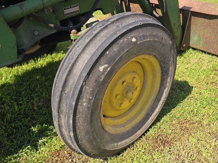 1977-john-deere-2040-image-13