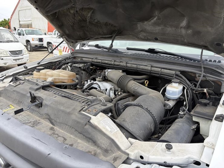 2003-ford-f450-image-7