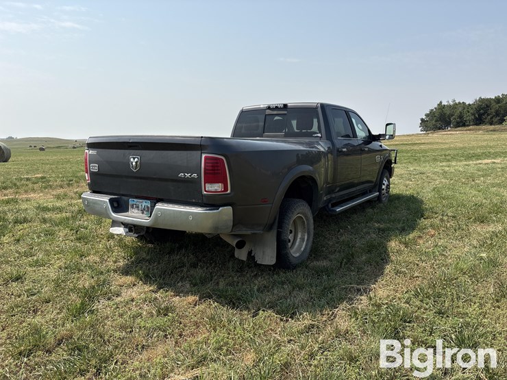 2017-dodge-3500-image-5