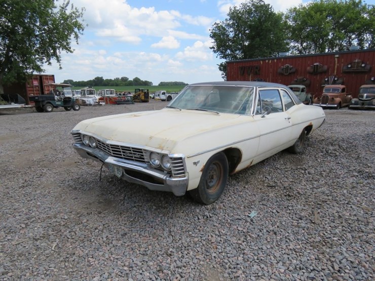 1967-chevrp;et-belair-2dr-sedan-image-1
