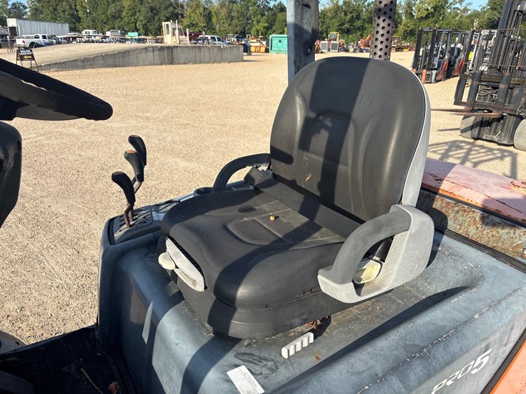 #2098-•-doosan-d25s-5-forklift-image-8