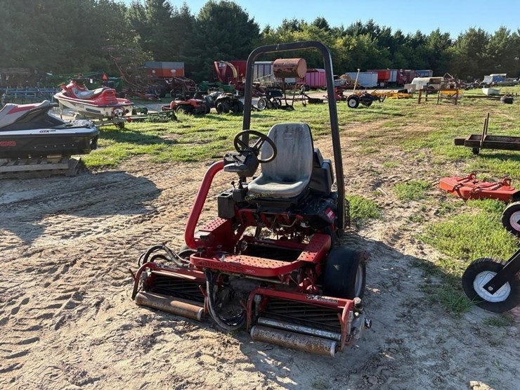 toro-greensmaster-3150-image-2
