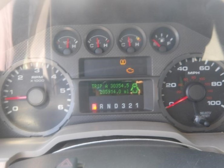 2010-ford-f250-image-17