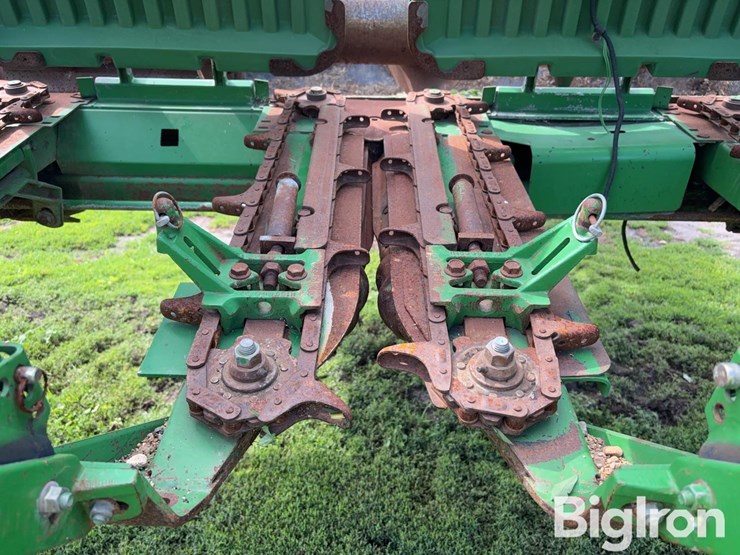 john-deere-894-image-16