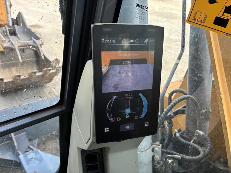 2022-xcmg-xe155ucr-hydraulic-excavator-image-18