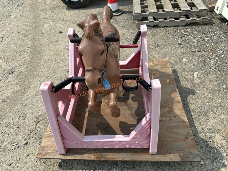 rocking-horse-image-4
