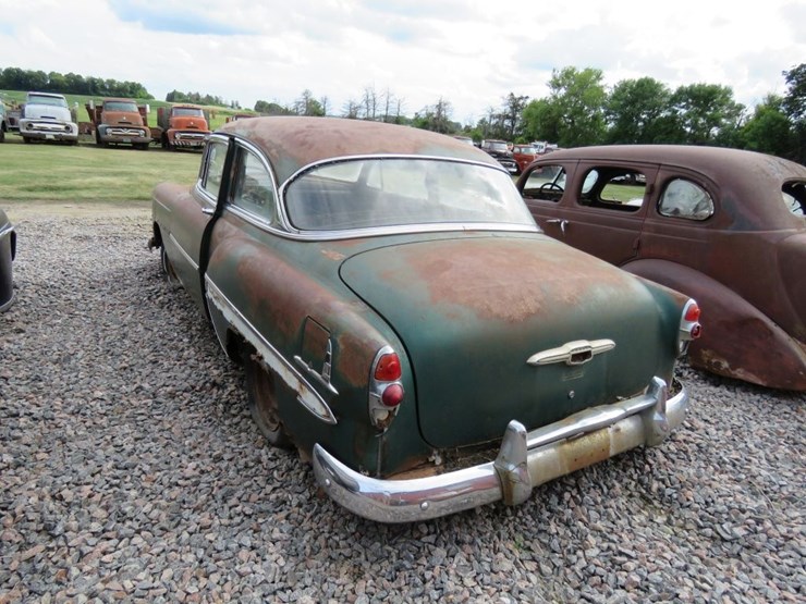 1953-chevrolet-belair-2dr-sedan-image-5