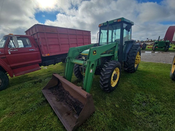 1997-john-deere-5500-image-1