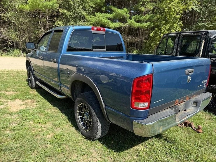 2005-dodge-ram-1500-image-4