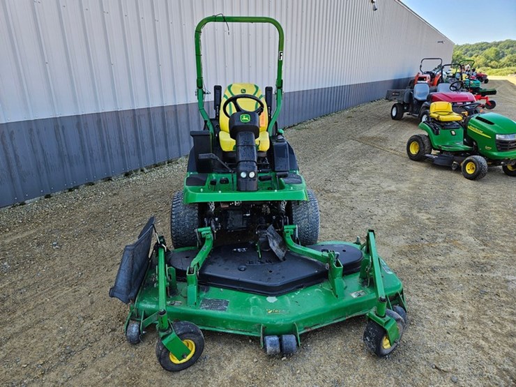 2023-john-deere-1550-image-8