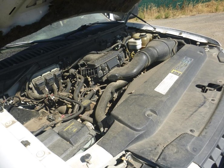 2005-ford-expedition-image-11