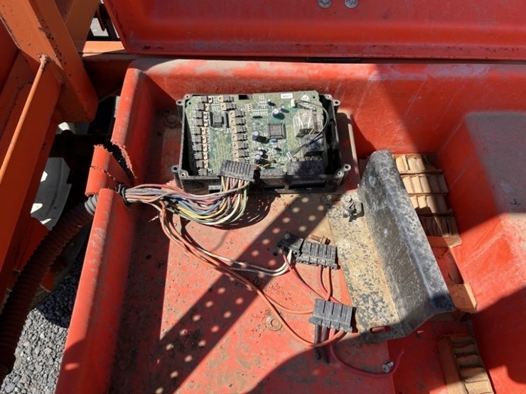 2000-trafcon-tc1-25s-towable-arrow-board-image-14