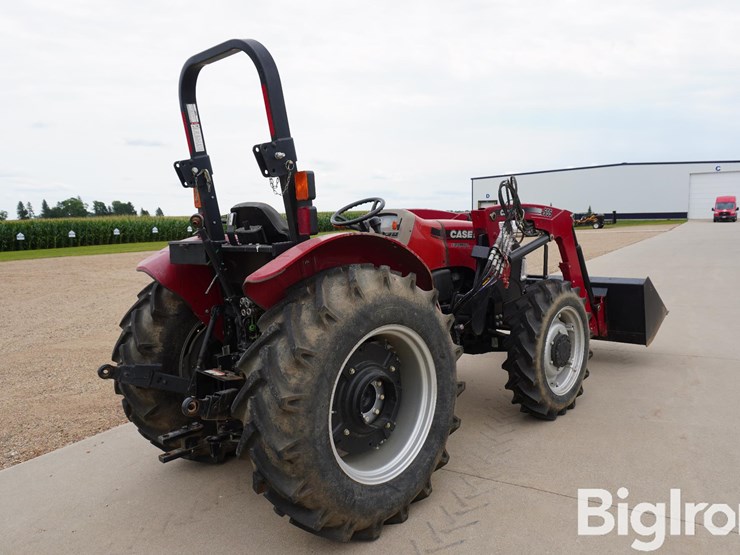 2019-case-ih-farmall-70a-image-5