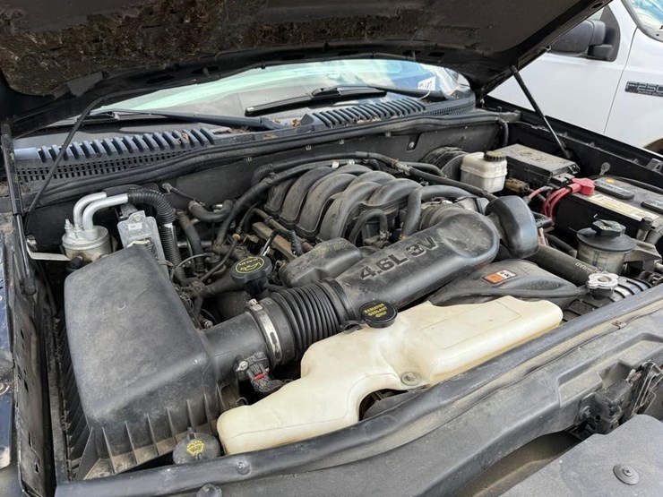 2008-ford-explorer-limited-image-11