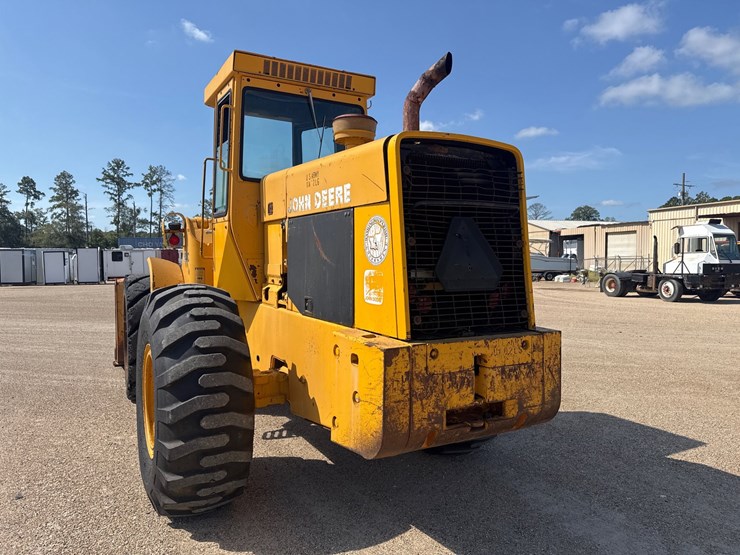 deere-644c-image-3