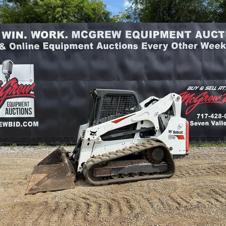 2020 BOBCAT T740