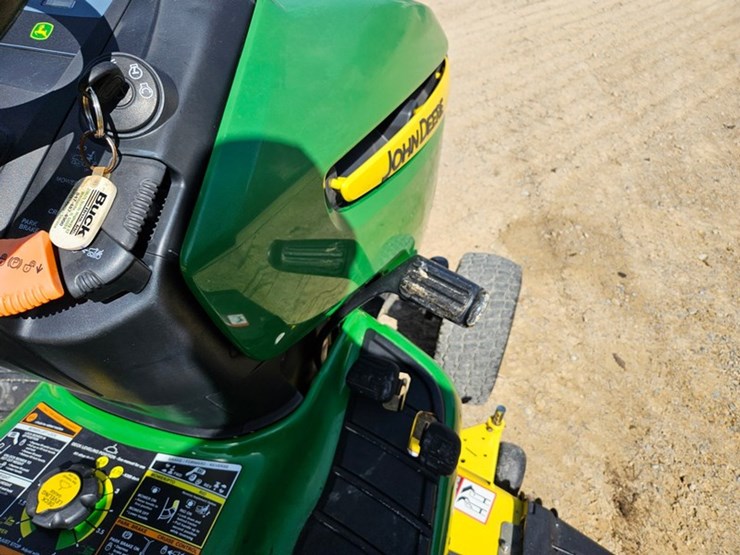 2009-john-deere-x320-image-21
