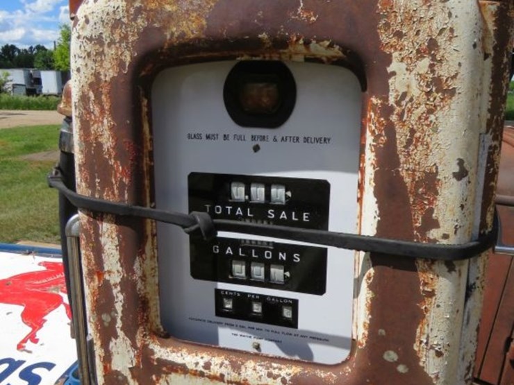 double-sided-computing-gas-pump-image-3
