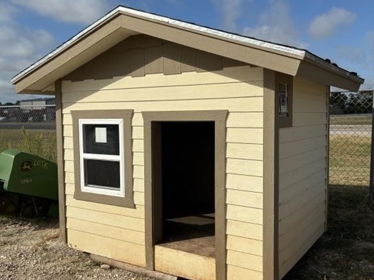 sl---play/dog-house-image-1