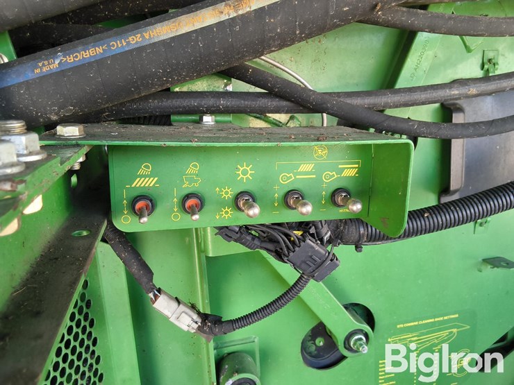 2011-john-deere-9870-sts-image-9